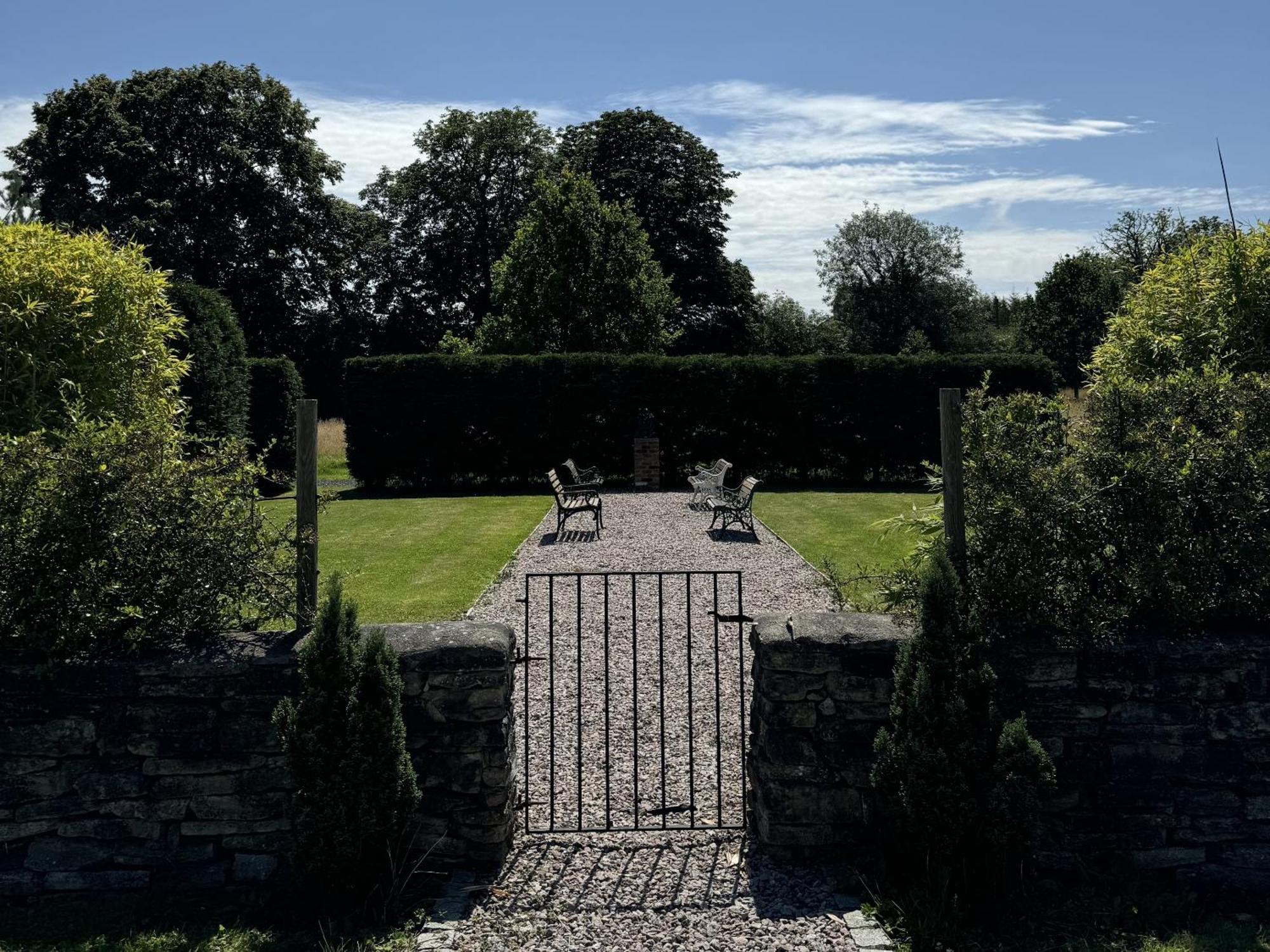 Hookwood Lodge London Gatwick Horley Zewnętrze zdjęcie